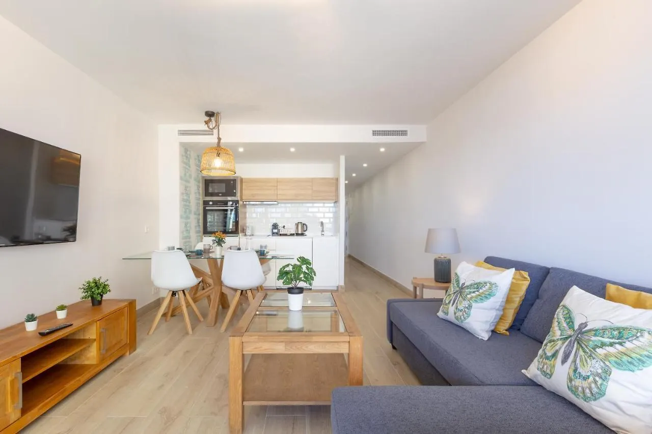 Apartamento Junto Al Faro .Marbella Centro.Vistas Mar Y El Puerto. 0*, Marbella